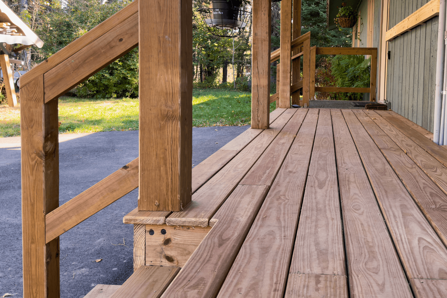 traditional-wood-deck