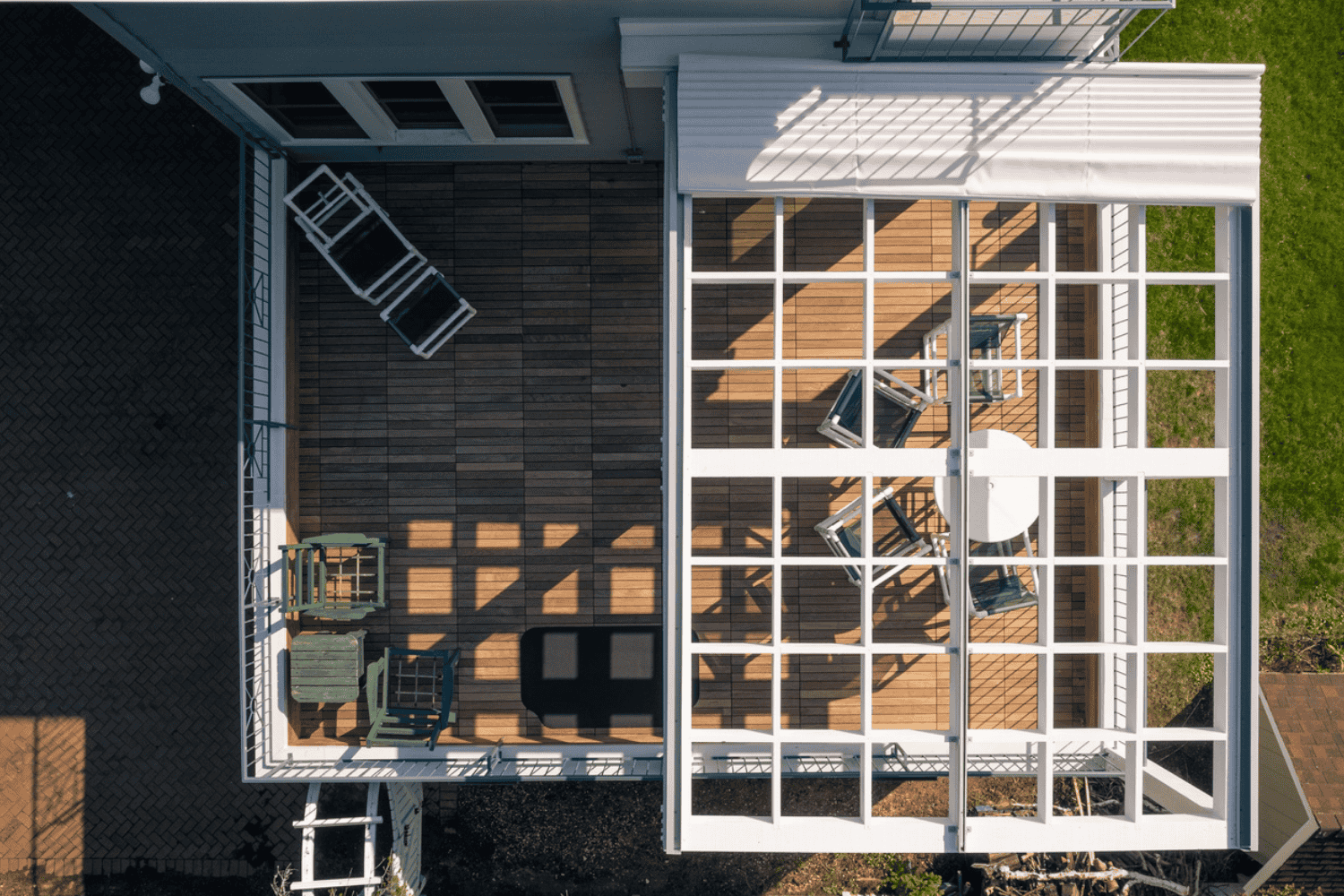 London Road Rooftop Overhead London Road Rooftop Overhead